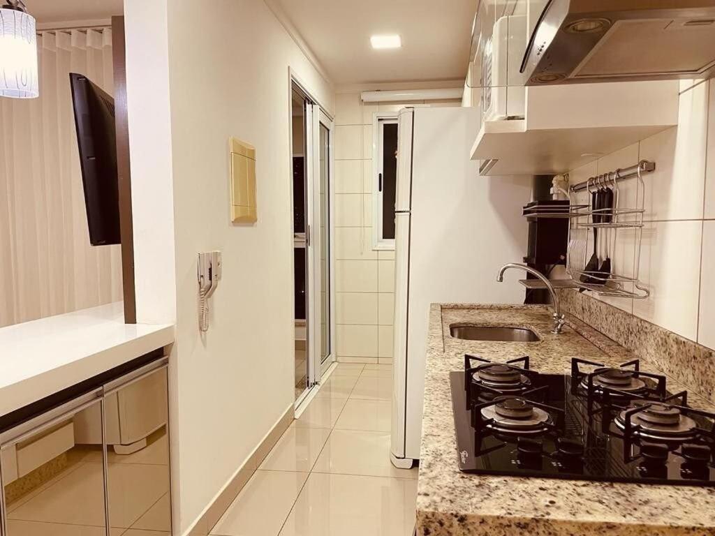 2 Qts.| 4 Hosp. | Ao Lado Do Goiania Shopping Appartement Buitenkant foto